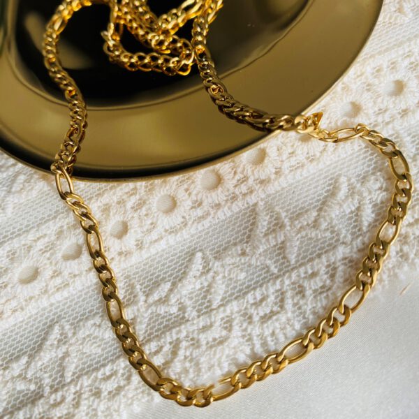 Gold - Halskette - Liva Tayna Schmuck & Accessoires