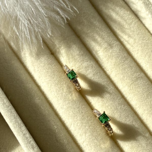 Smaragd Mini Gold Creolen - Amor Mini Hoops - Tayna Schmuck & Accessoires